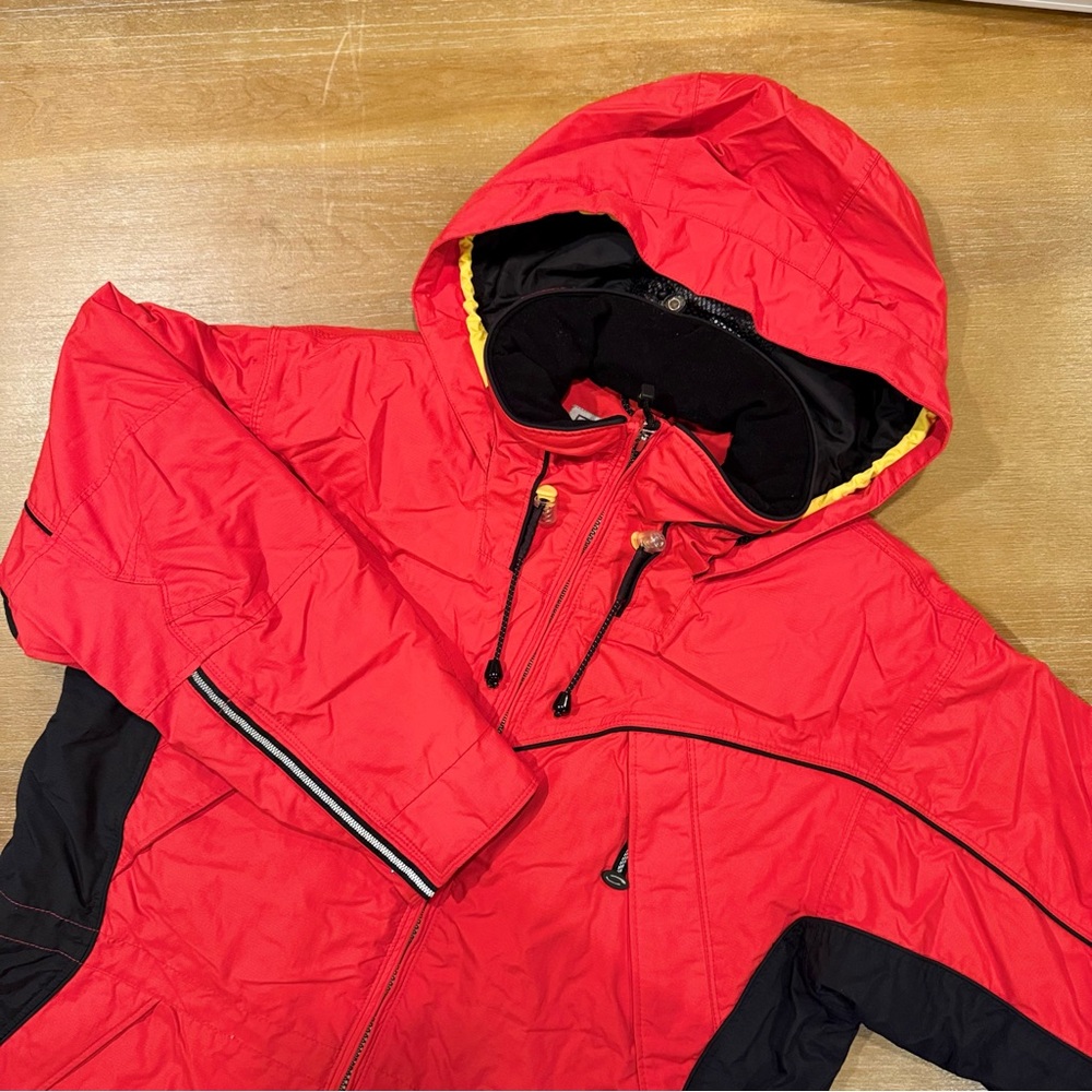 Vtg Obermeyer Women’s Dynamic 06176 ATC Thermolite Ski Jacket Red‎ Black Size 10